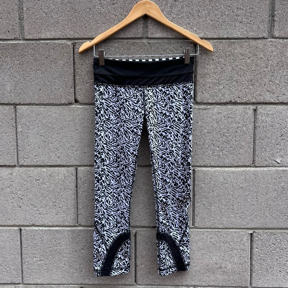Lululemon Run Inspire Crop